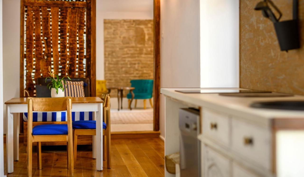 On The Rock Apartments Σίμπενικ Εξωτερικό φωτογραφία