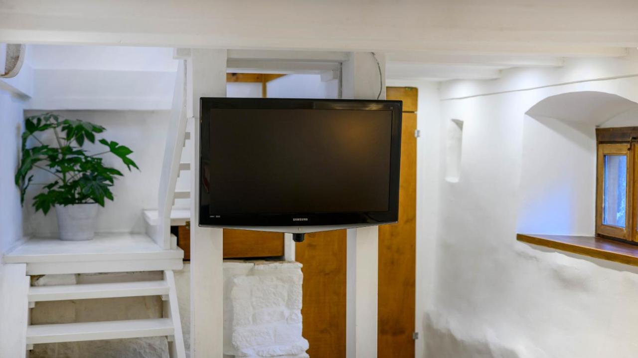On The Rock Apartments Σίμπενικ Εξωτερικό φωτογραφία